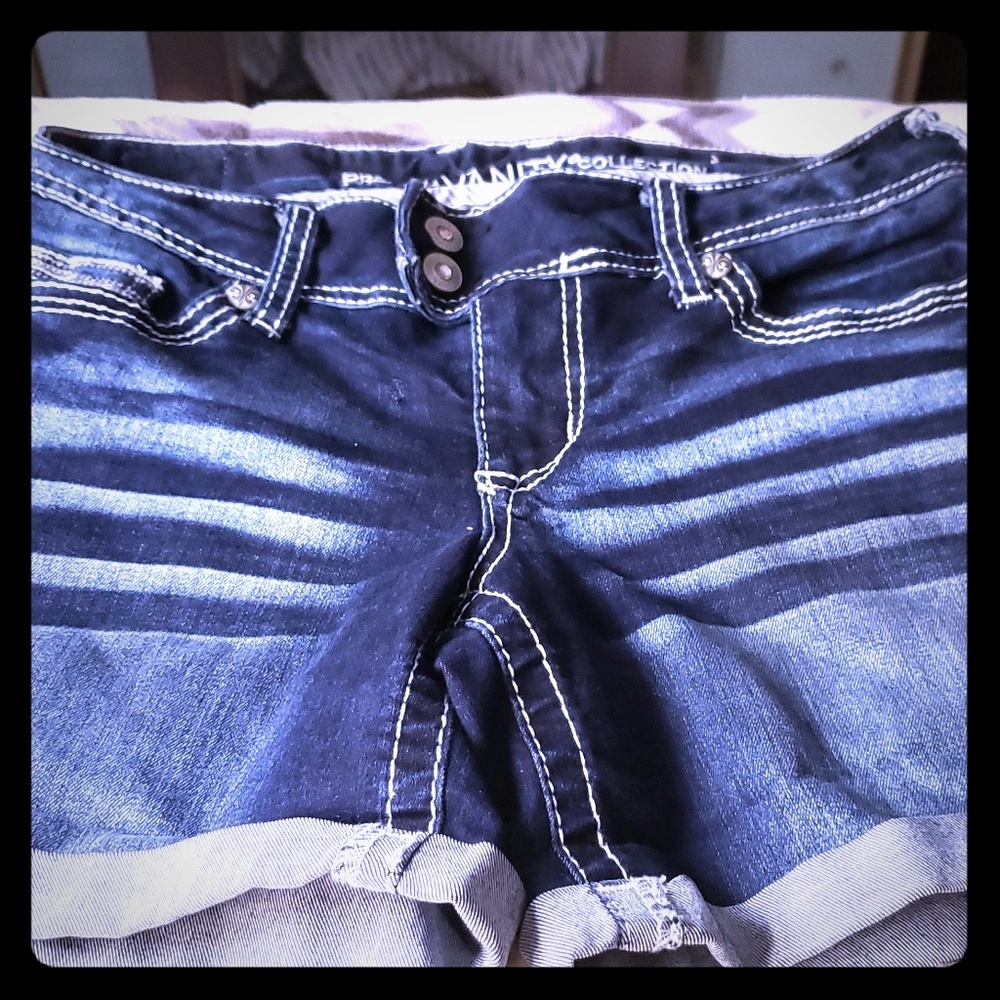 Vanity shorts